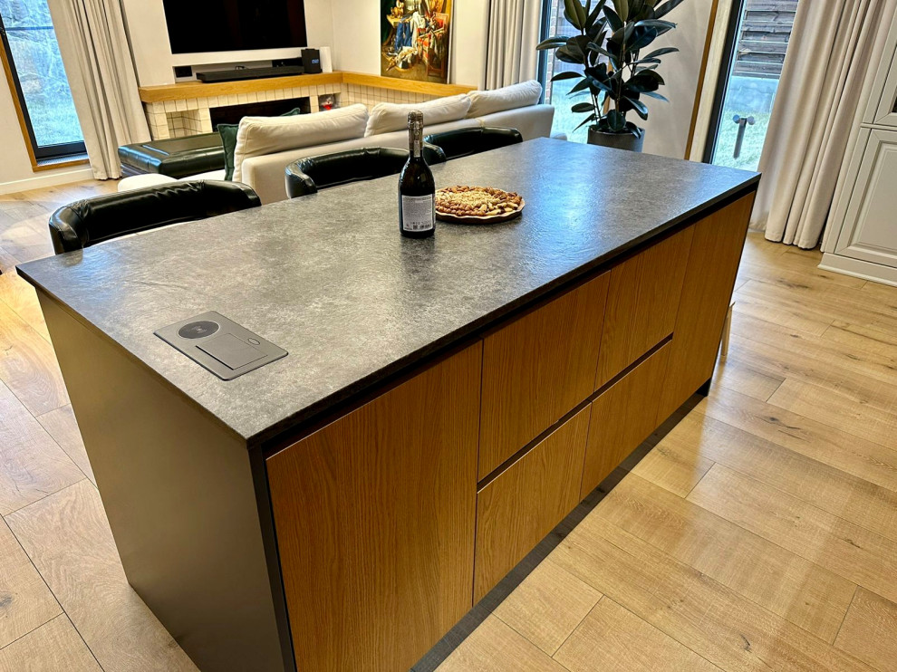 Столешница из кварцевого агломерата