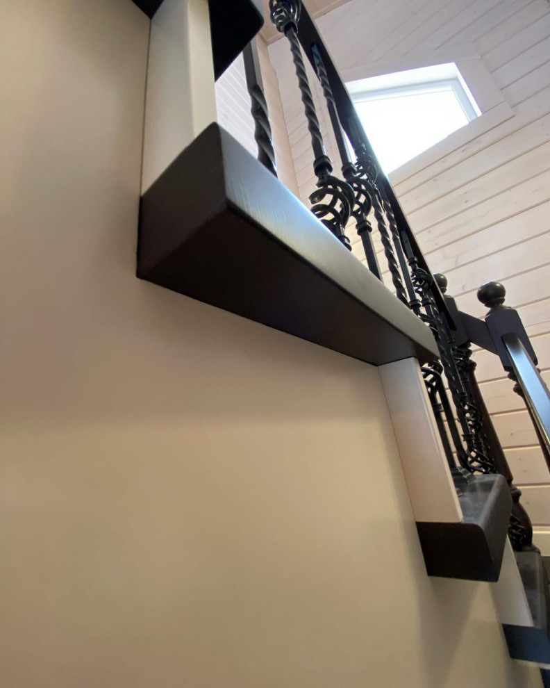 естница Михаила в КП Зорино Спорт Виладж