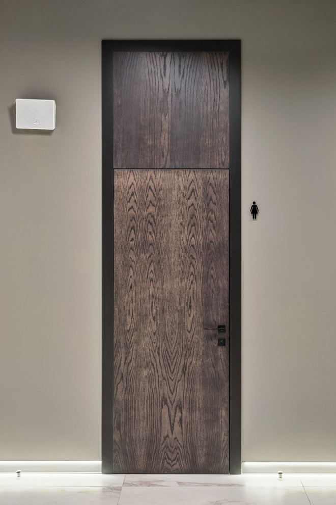 Высокие дубовые двери. 100% массив дуба.