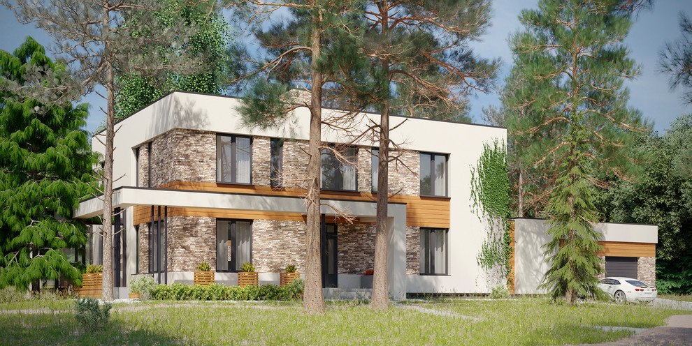 Дома в сосновом лесу со стороны главного входа