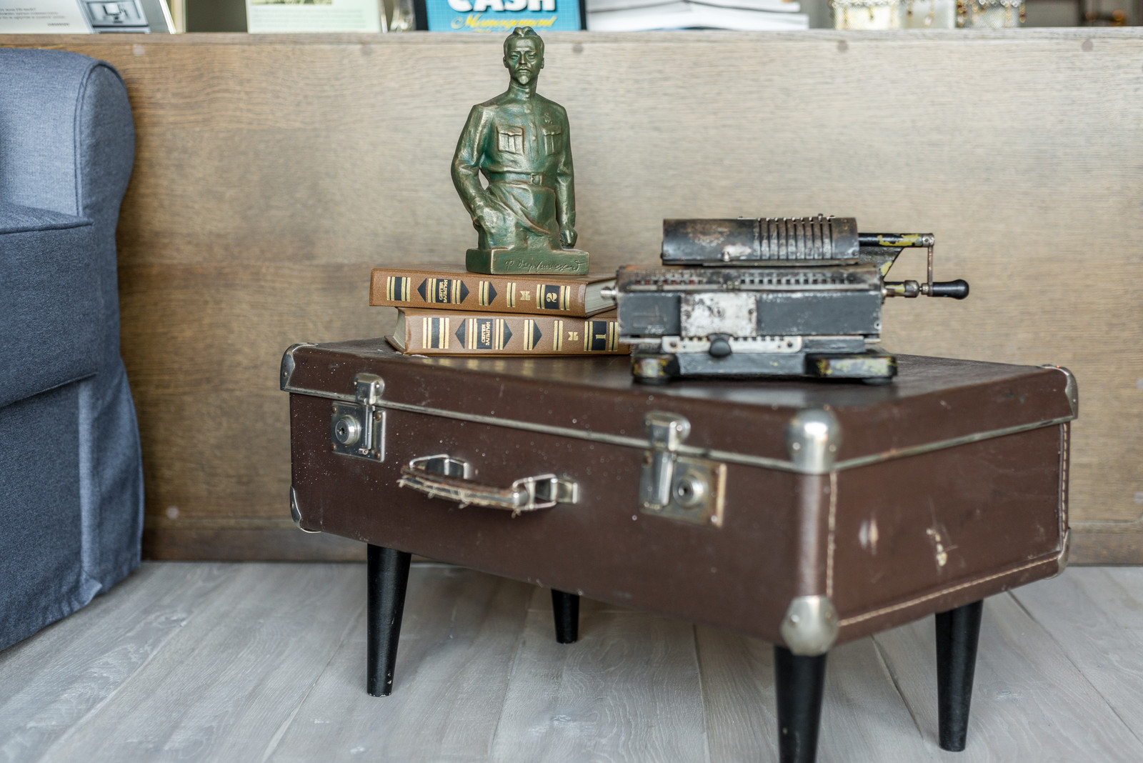 Обложка альбома: вещицы