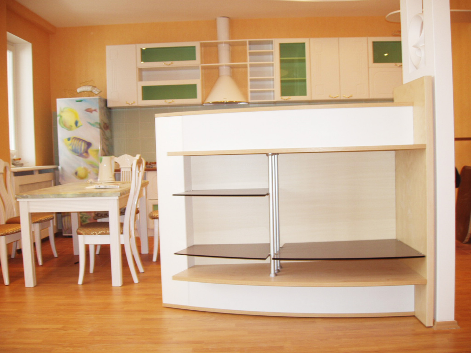 Golden autumn Cyrus - design in oriental style