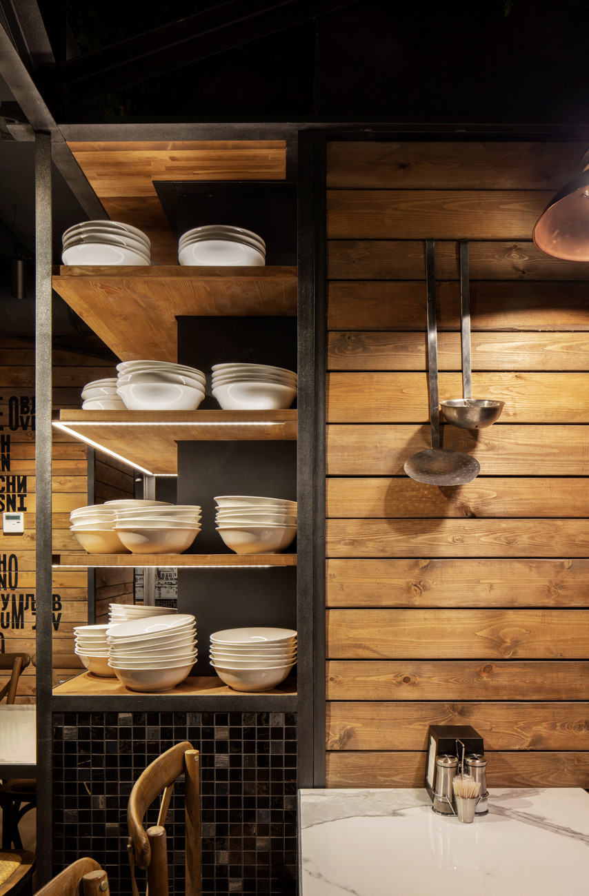 ГРИЛИАН Балканский Ресторан с открытой кухней