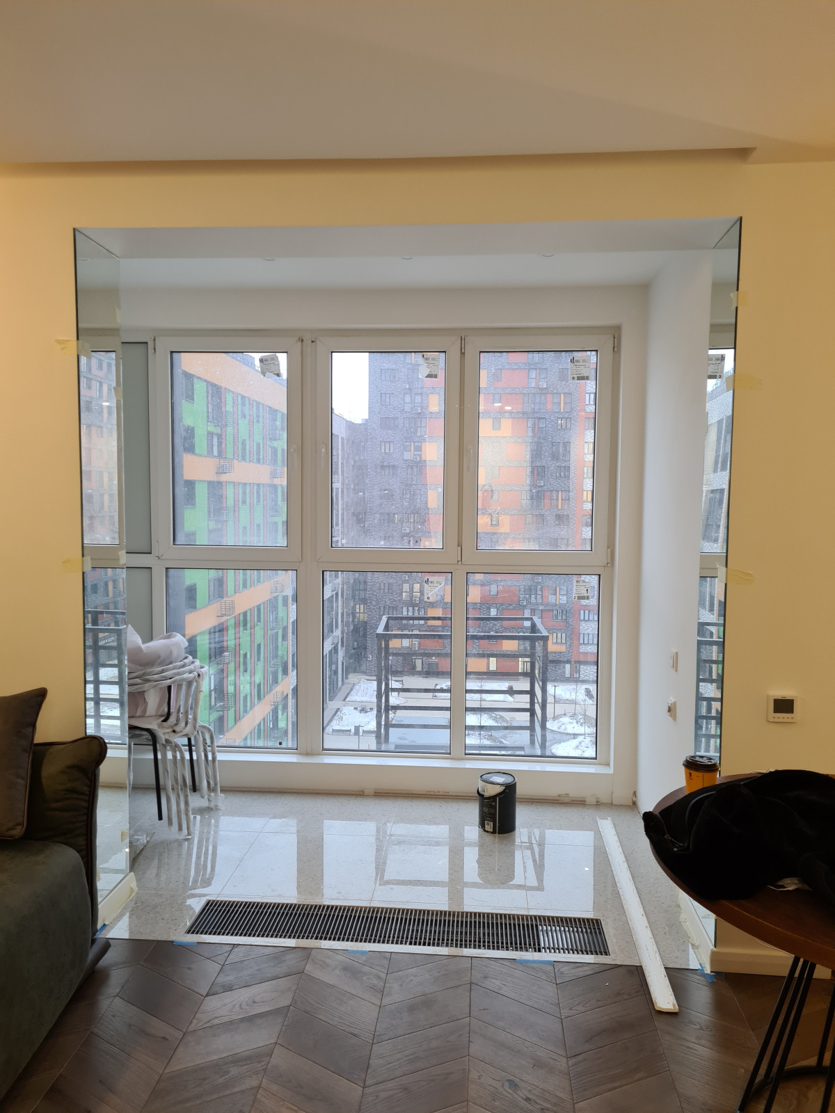 небольшая квартира для девушки в ЖК Кутузов Град