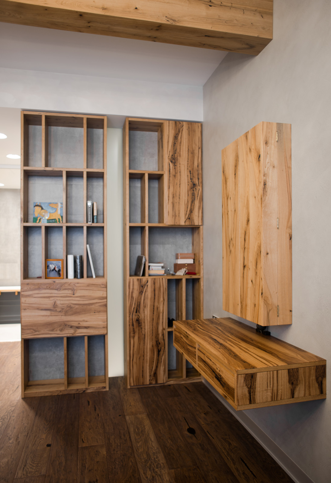 Дубовый интерьер загородного дома