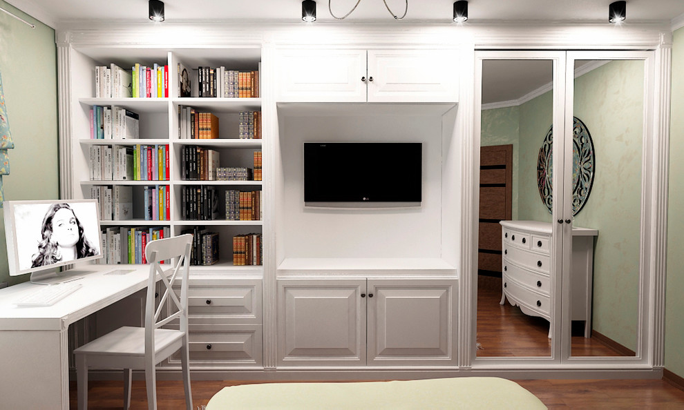 Дом для молодой семь