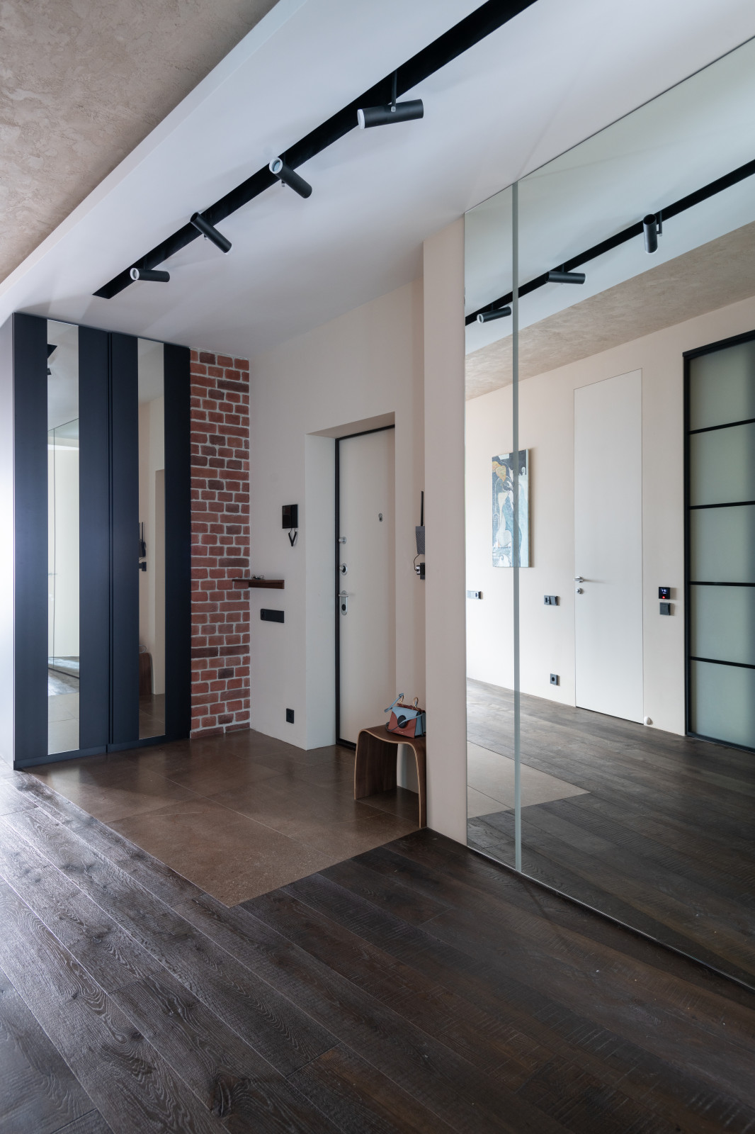 Прихожая - Холл