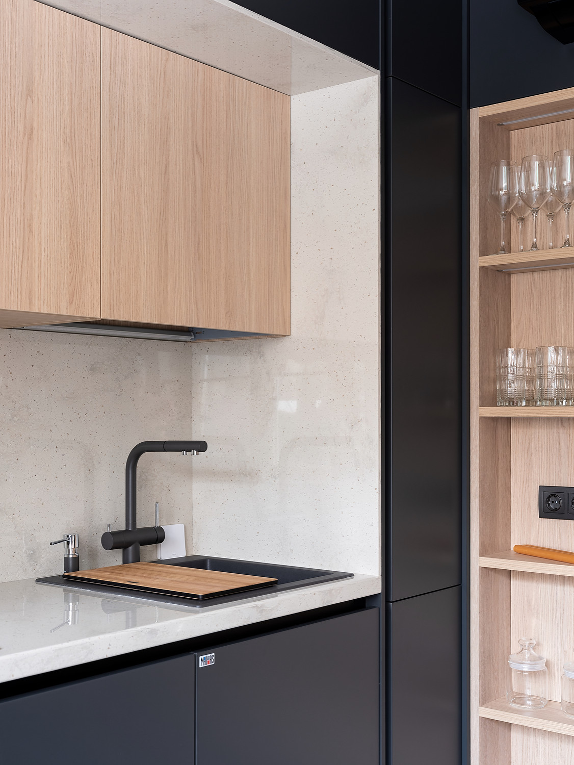 Кухня недели: 10 кв.м — на первом этаже