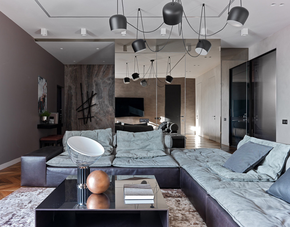 Apartment with grey shades in Saint-Petersburg