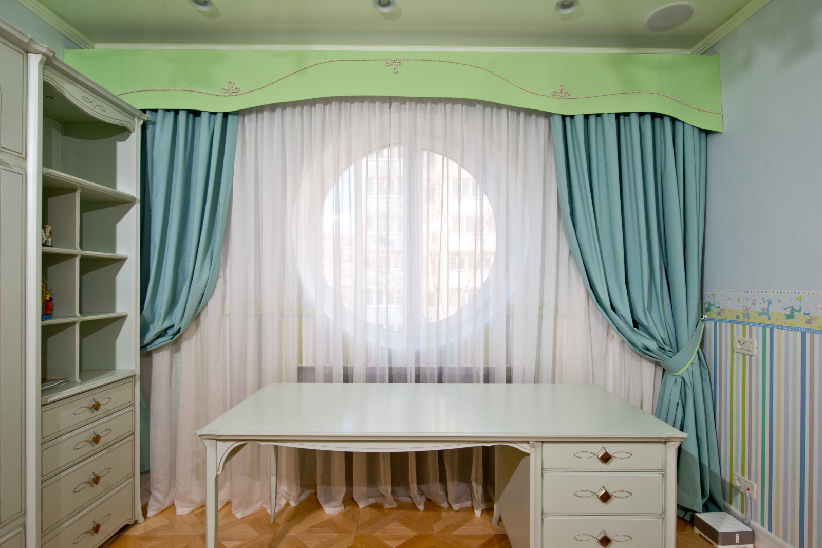 Двухуровневая квартира 280м2