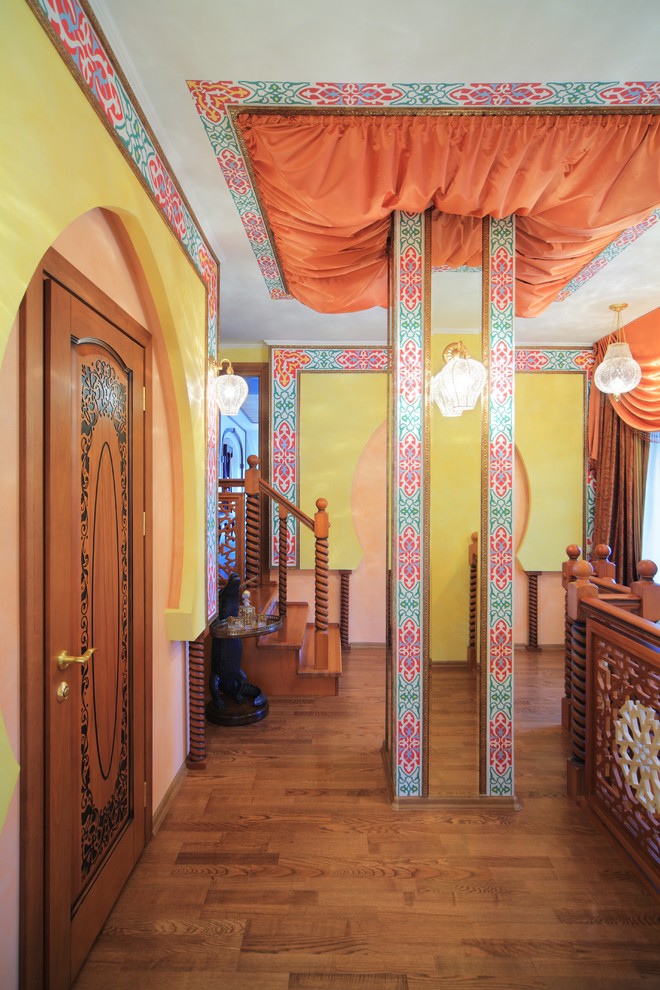 Интерьер коттеджа в яркий тонах(продолжение)