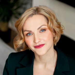 Инна Клюсова