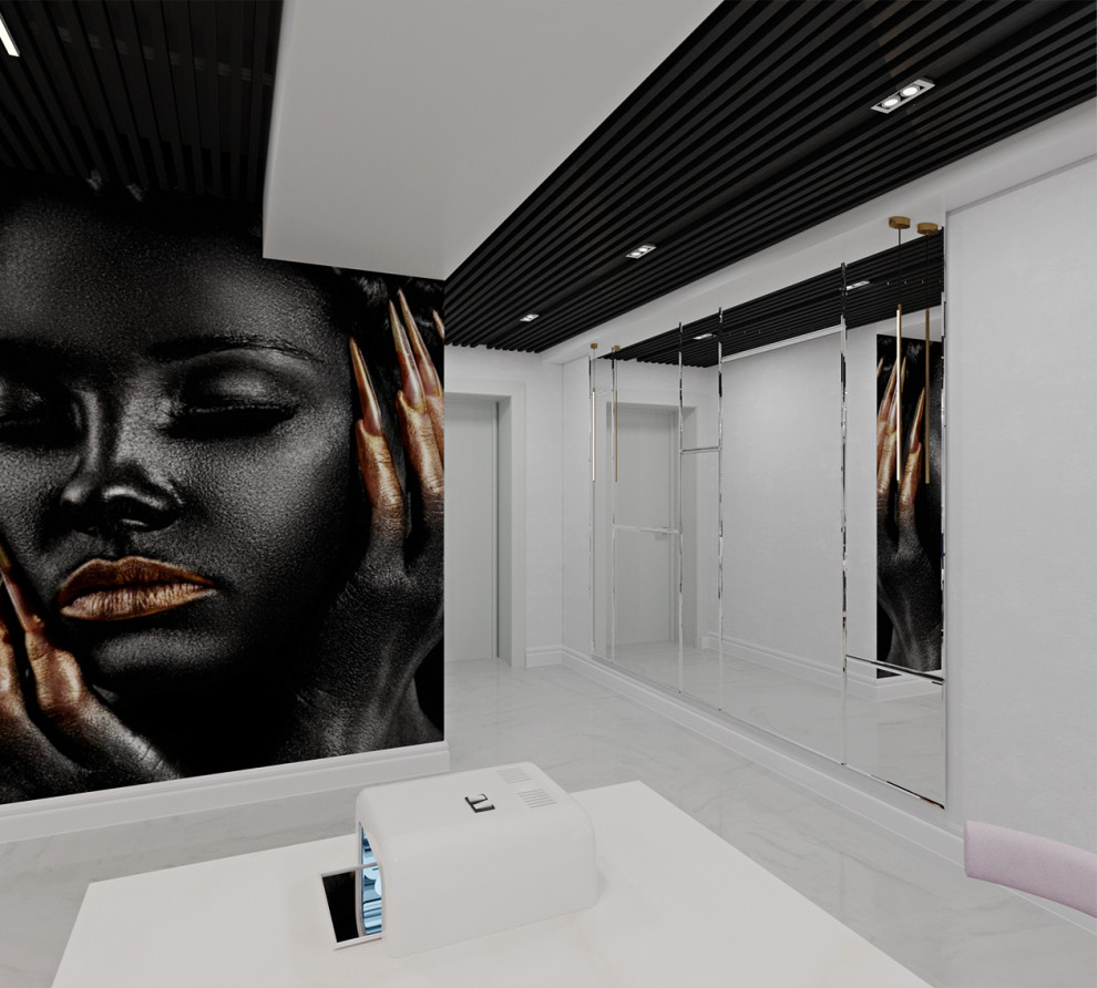 Школа маникюра. Маникюрный зал.