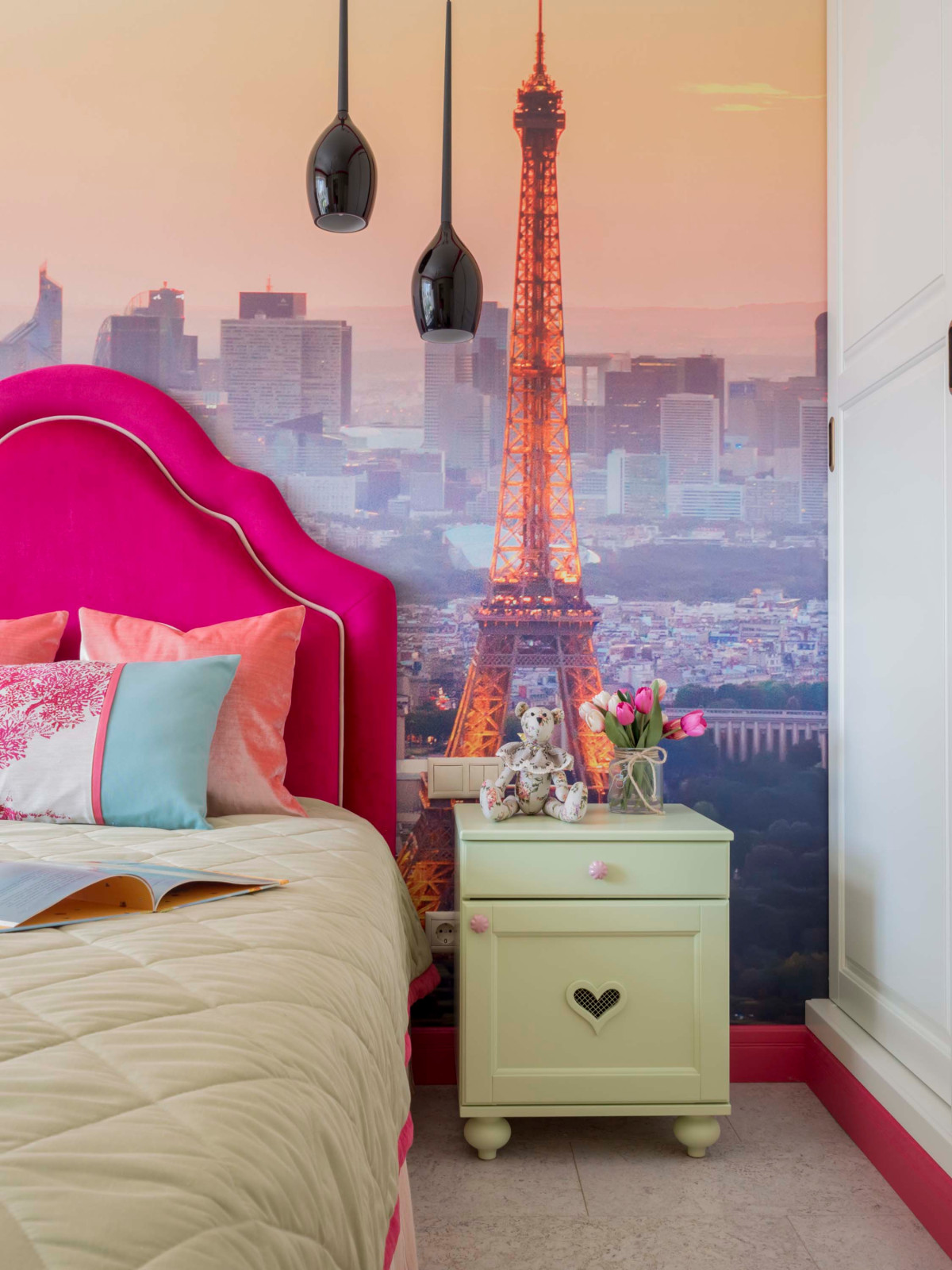 Обложка проекта: Утро в Париже