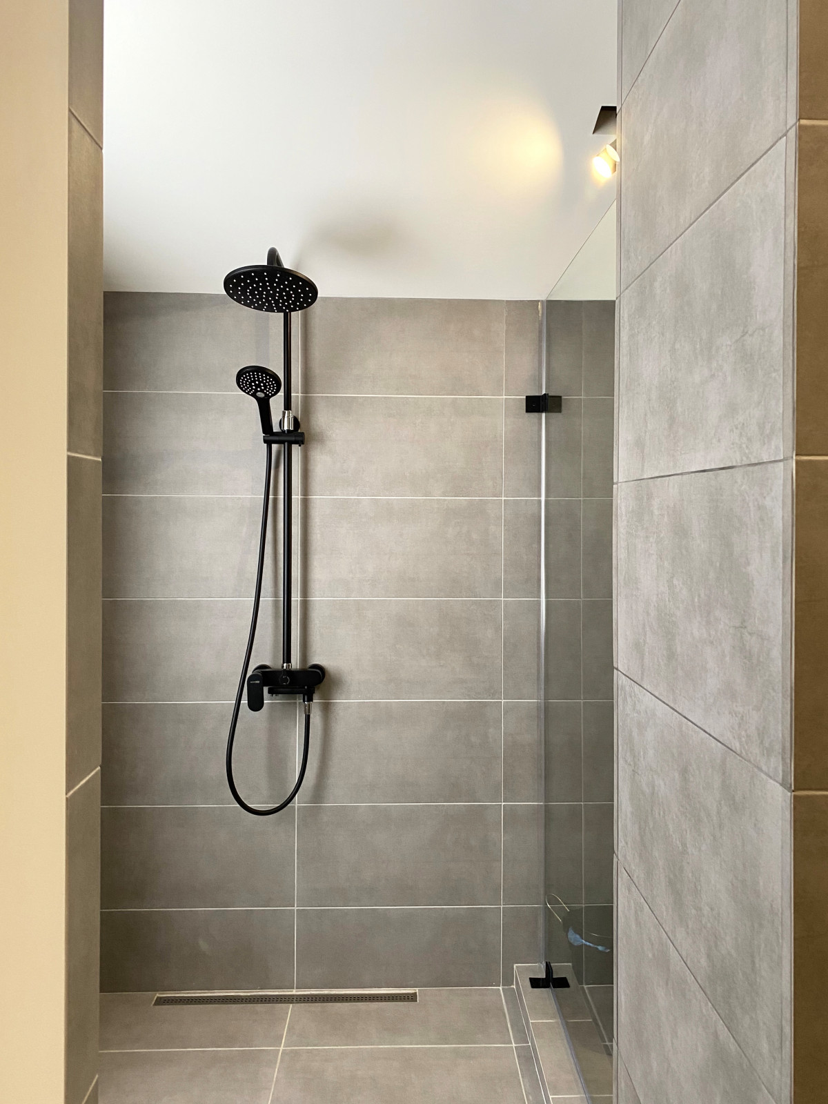 Интерьер ванной комнаты в частном доме