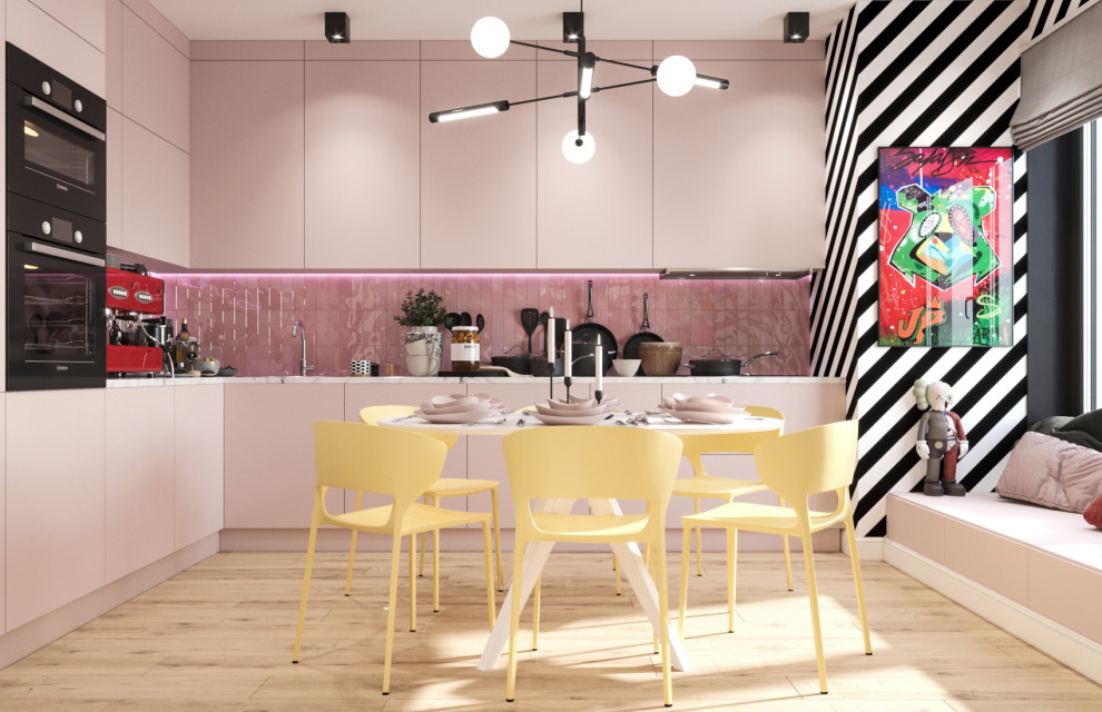 Яркая квартира в Москве