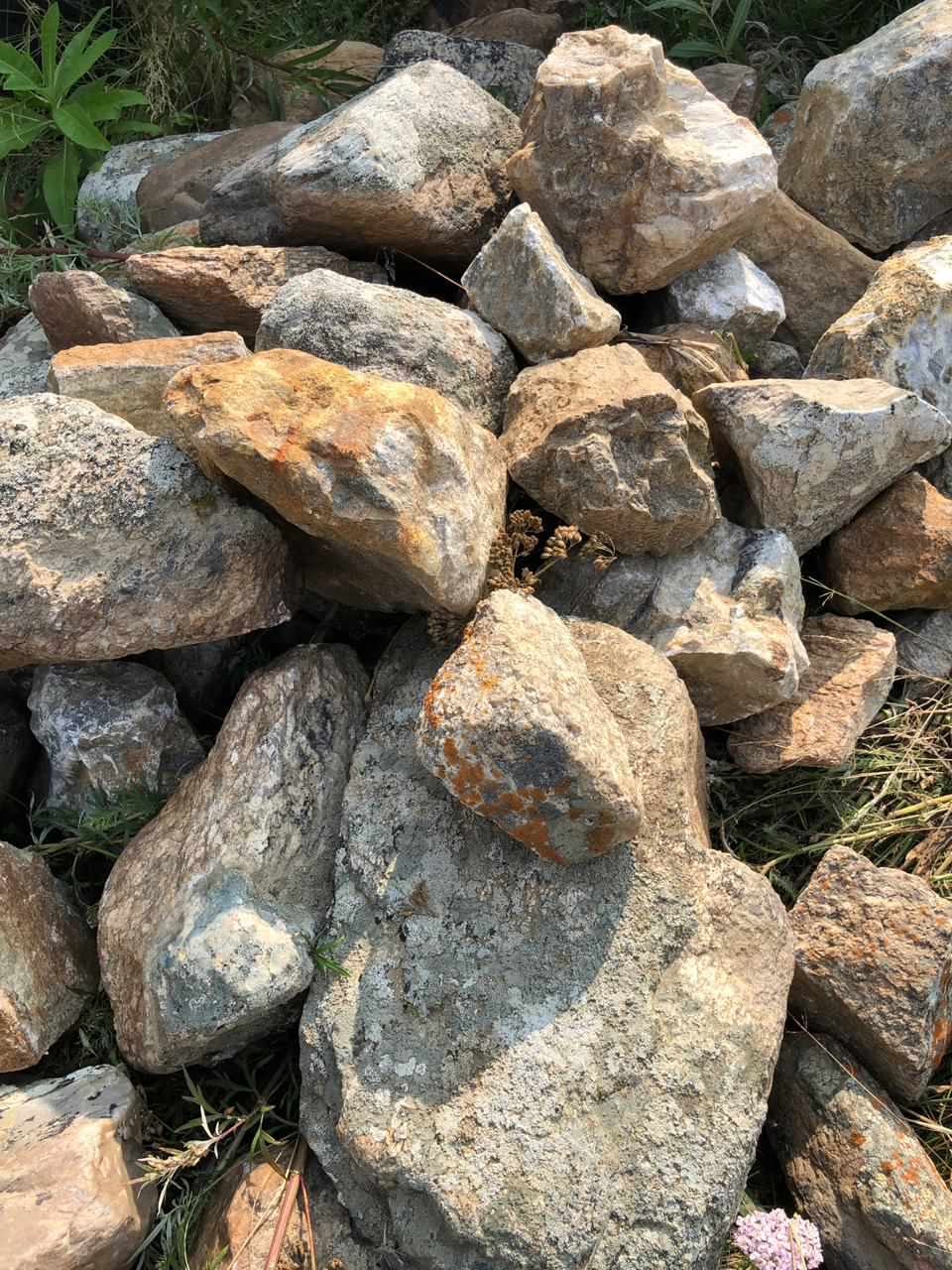 Декоративные камни используемые в ландшафтном дизайне
