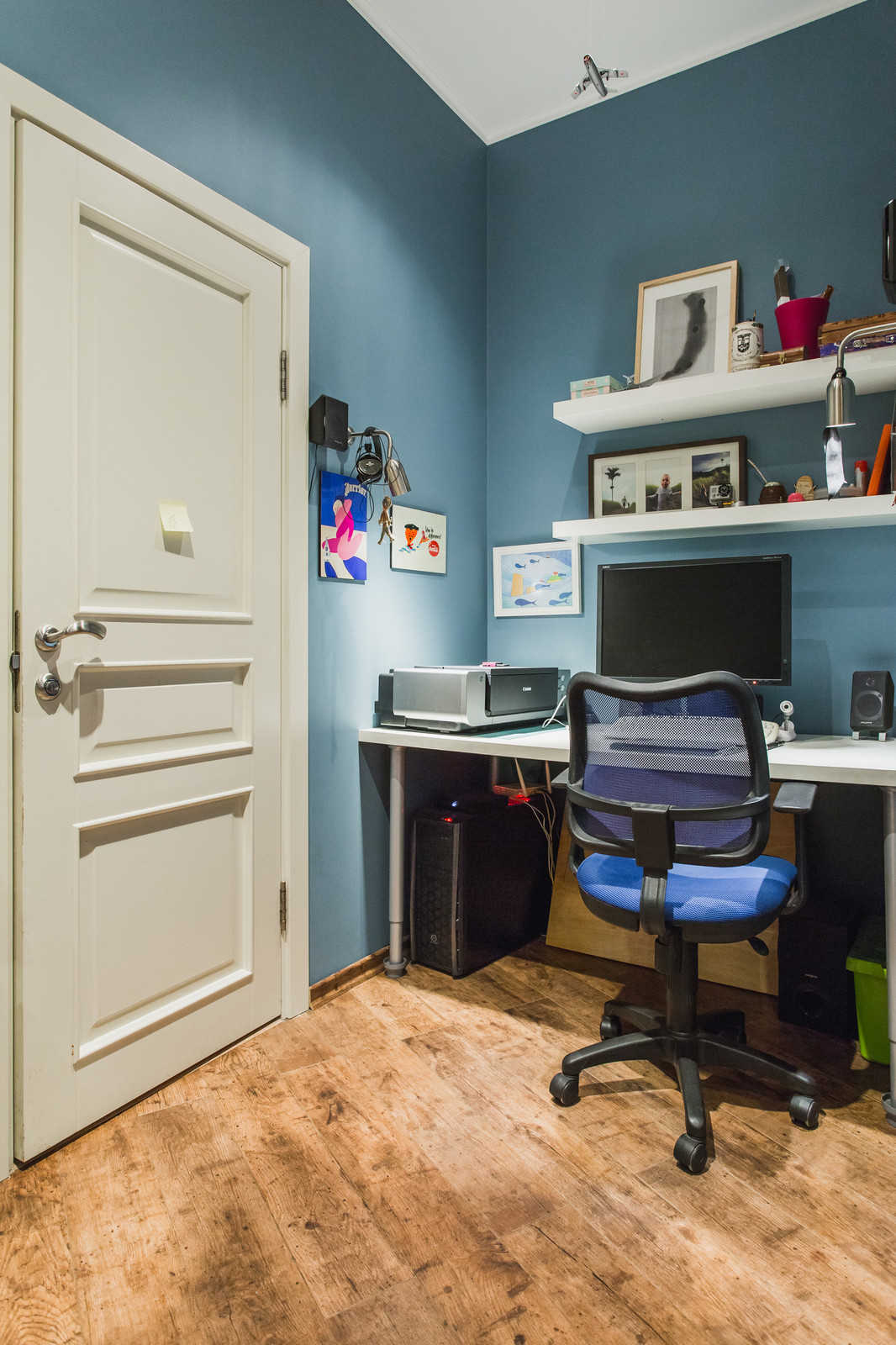 В гостях: Квартира в Звенигороде, полная детей и искусства