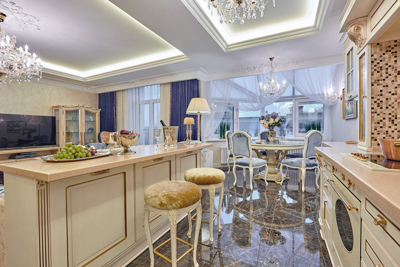 Сливки общества (4-х комн. квартира в ЖК "Золотые ключи")