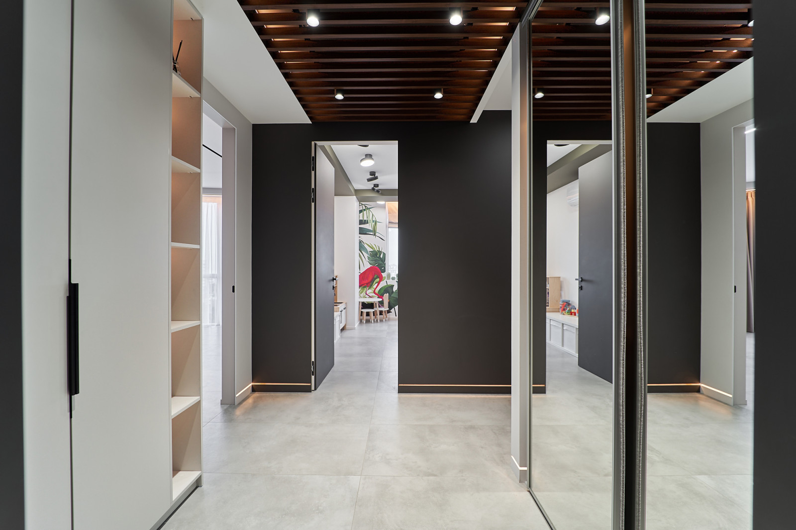 Проект трехкомнатной квартиры, S=99,3 кв.м.