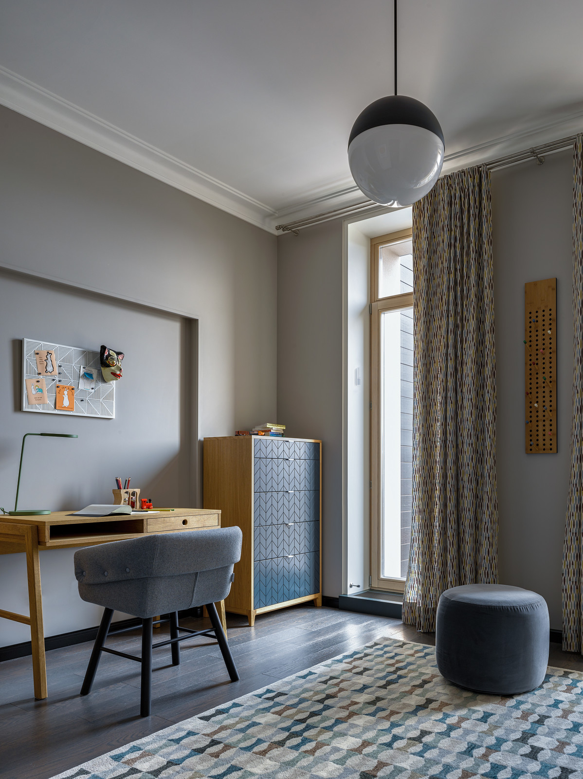 Houzz тур: Таунхаус в тёмных тонах