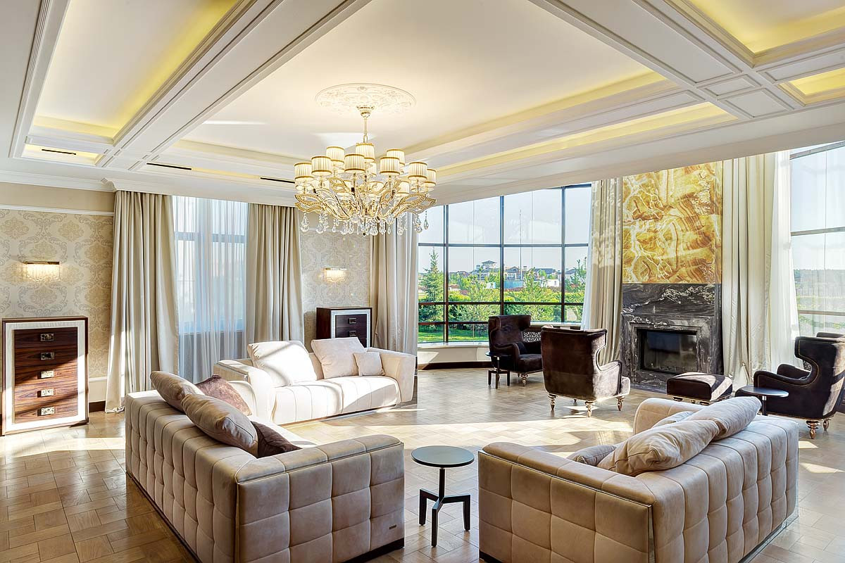 Дом в бежевых тонах