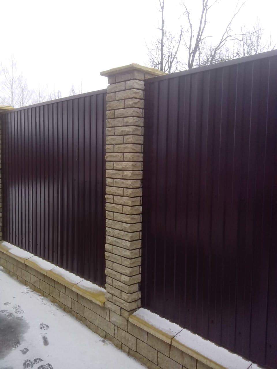 Обложка проекта: Небольшая банька и установка забора на даче в Подмосковье