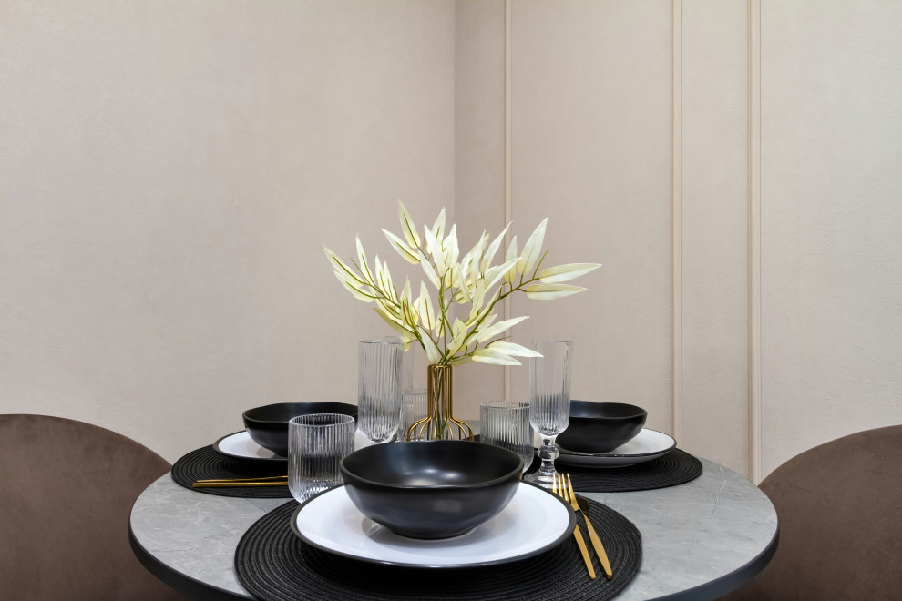 2024_Тихомиров