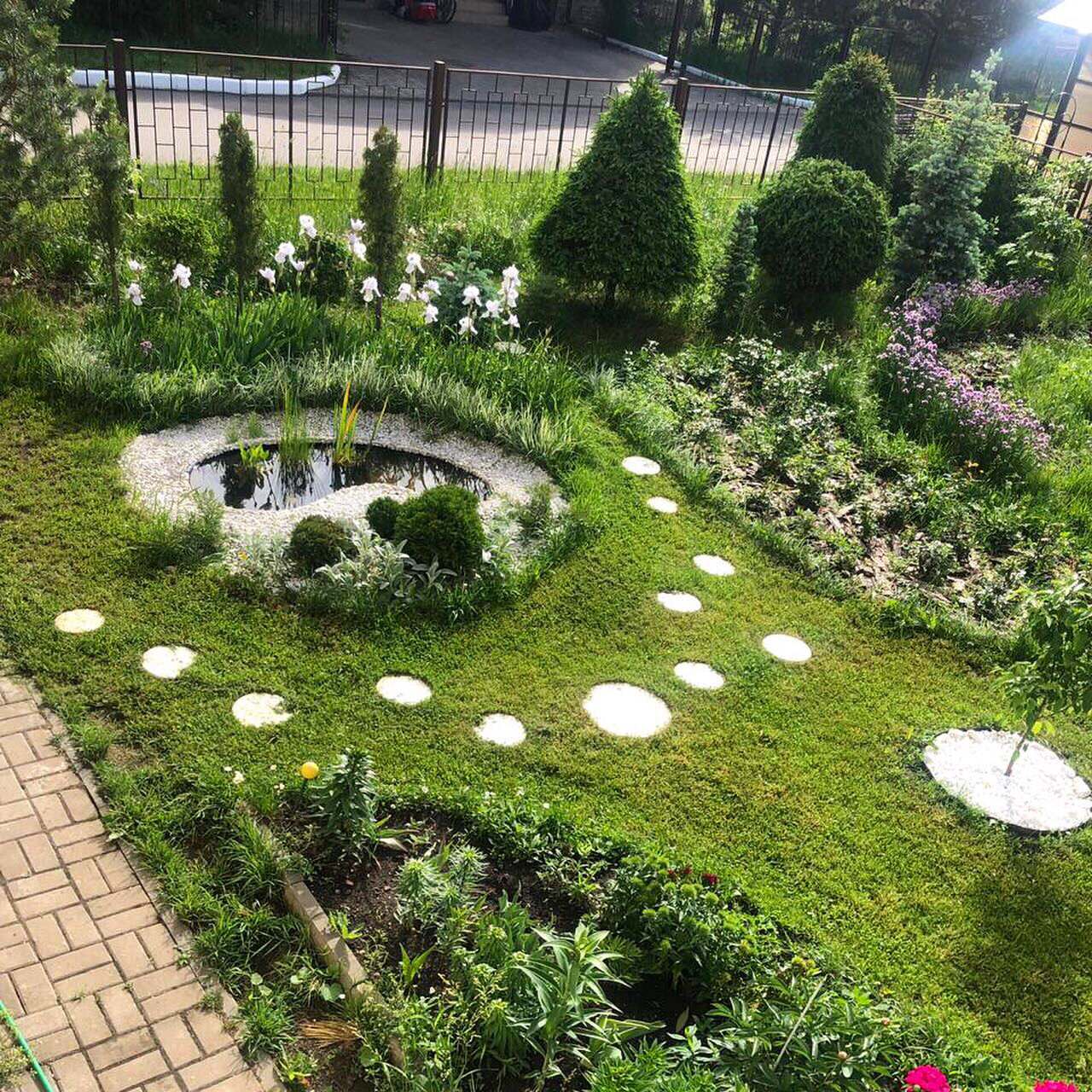 Личный опыт: Как дизайнер сделала из своего сада «сад отдыха»