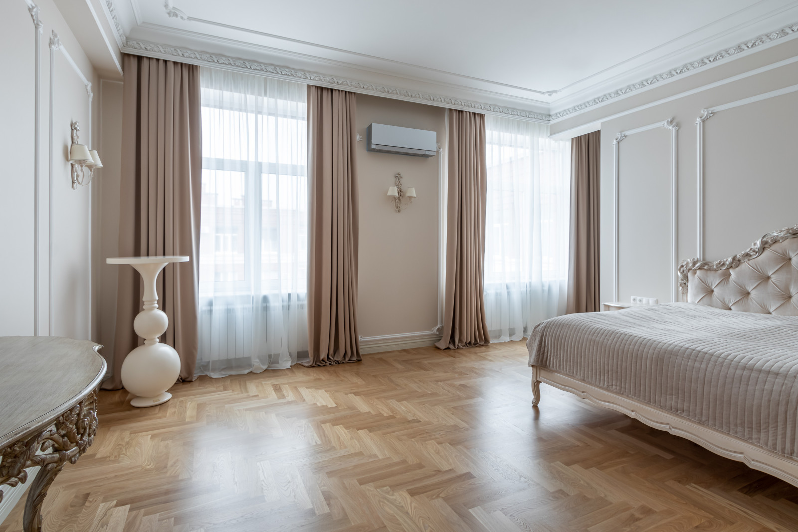 Дворец в многоквартирном доме