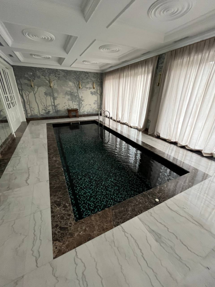 Обложка проекта: Бетонный бассейн в мозаики