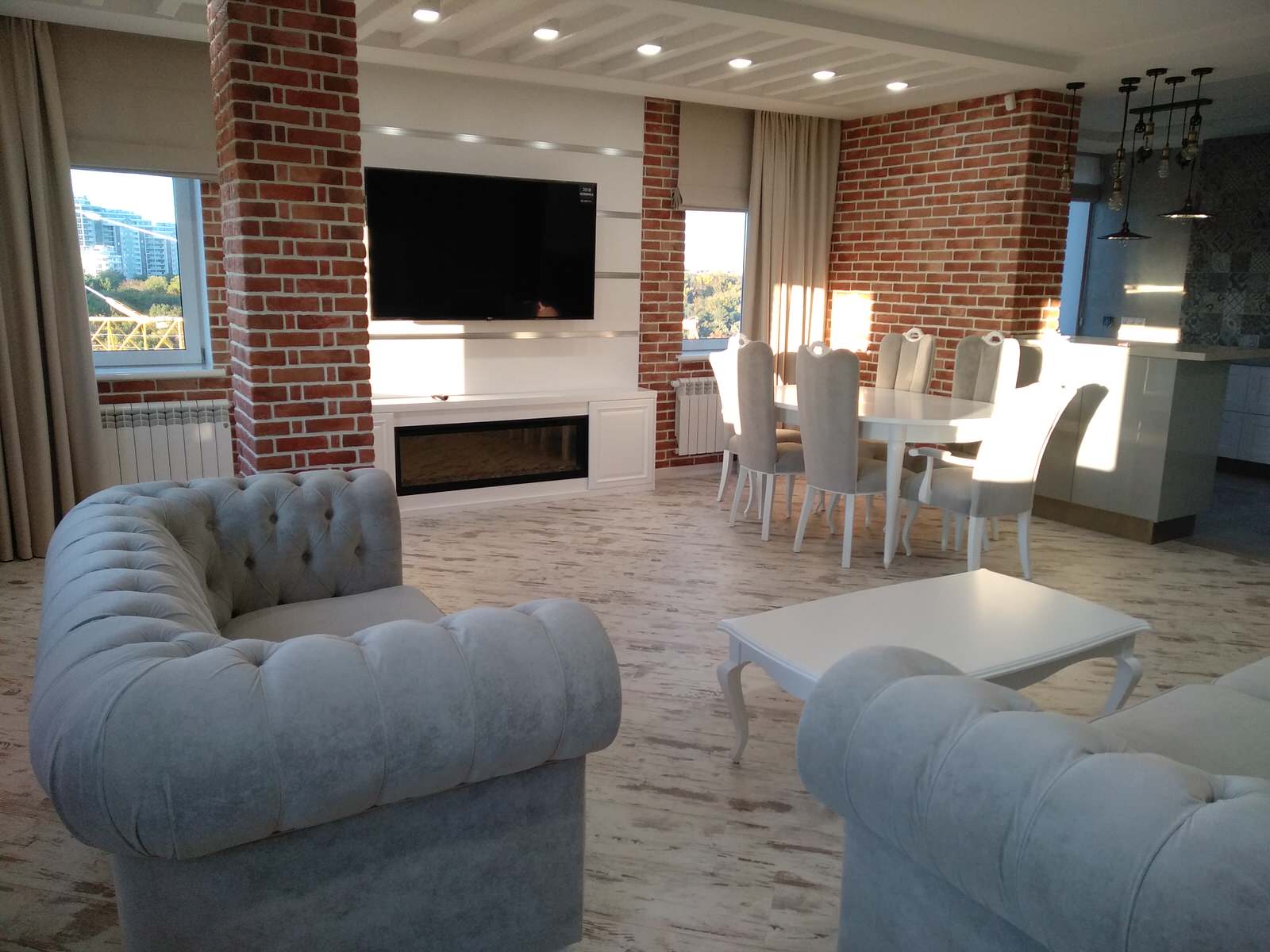 Текстильное оформление 3-х  квартиры