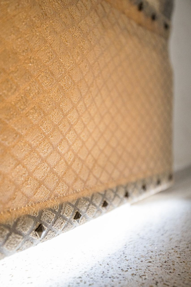 Обложка проекта: Текстильное оформление гостиной и кухни