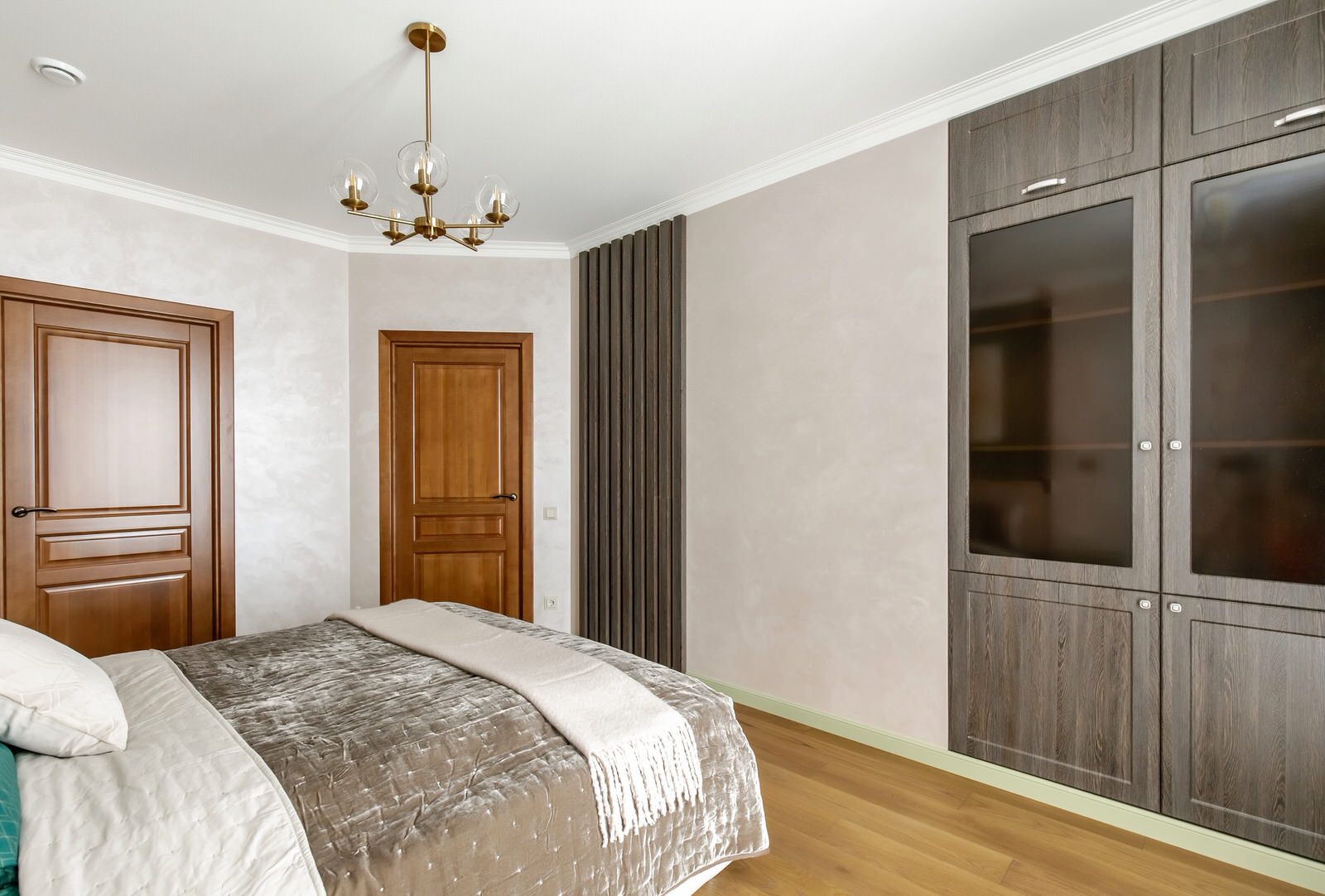 Комфортная квартира в подарок родителям