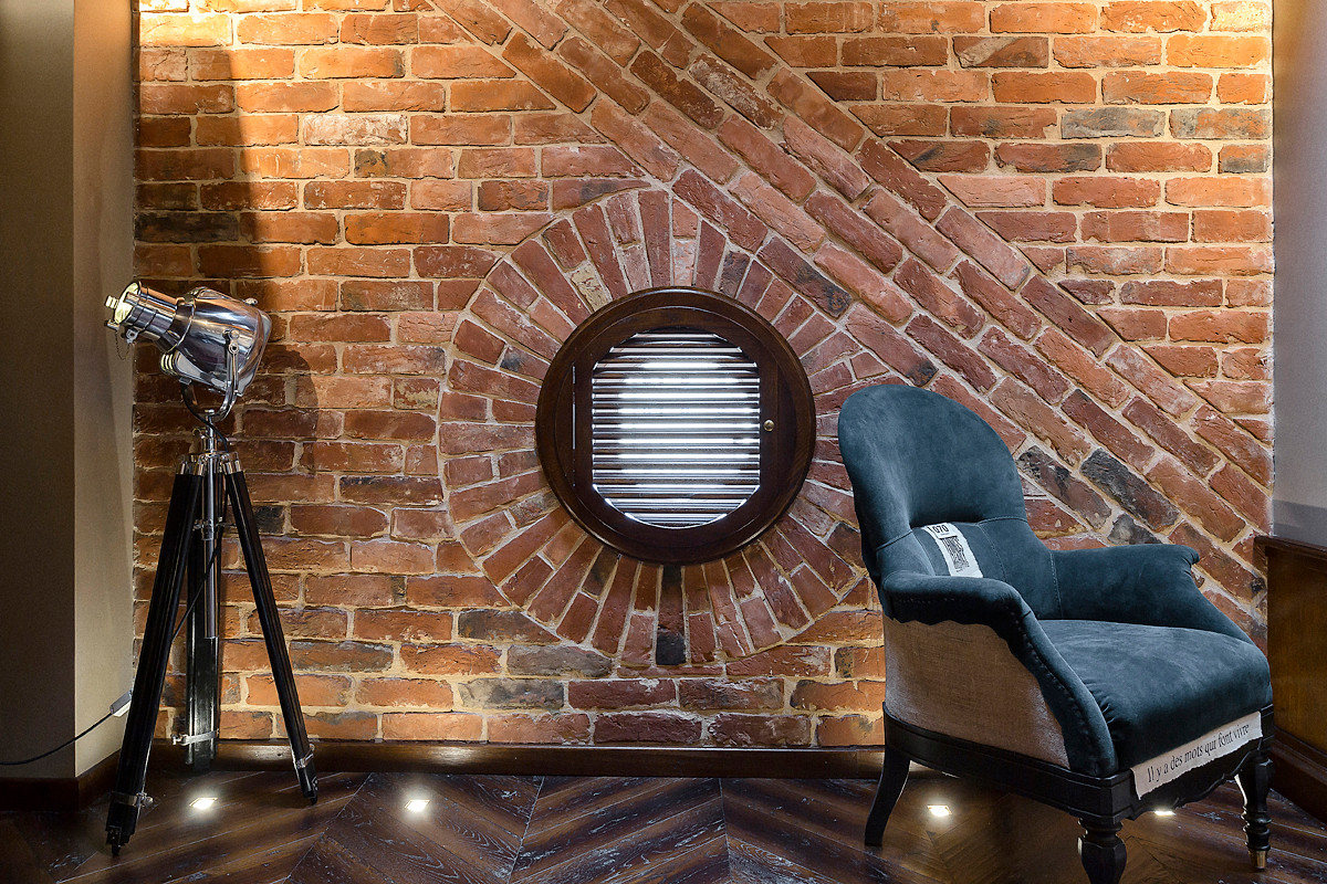 "Нехорошая квартира"