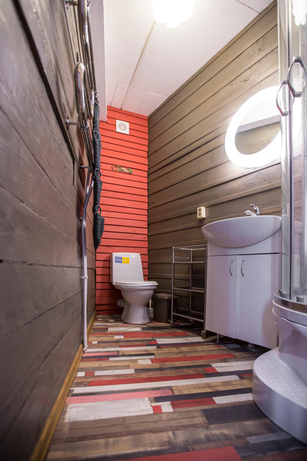 Старенькая дача в умелых руках.