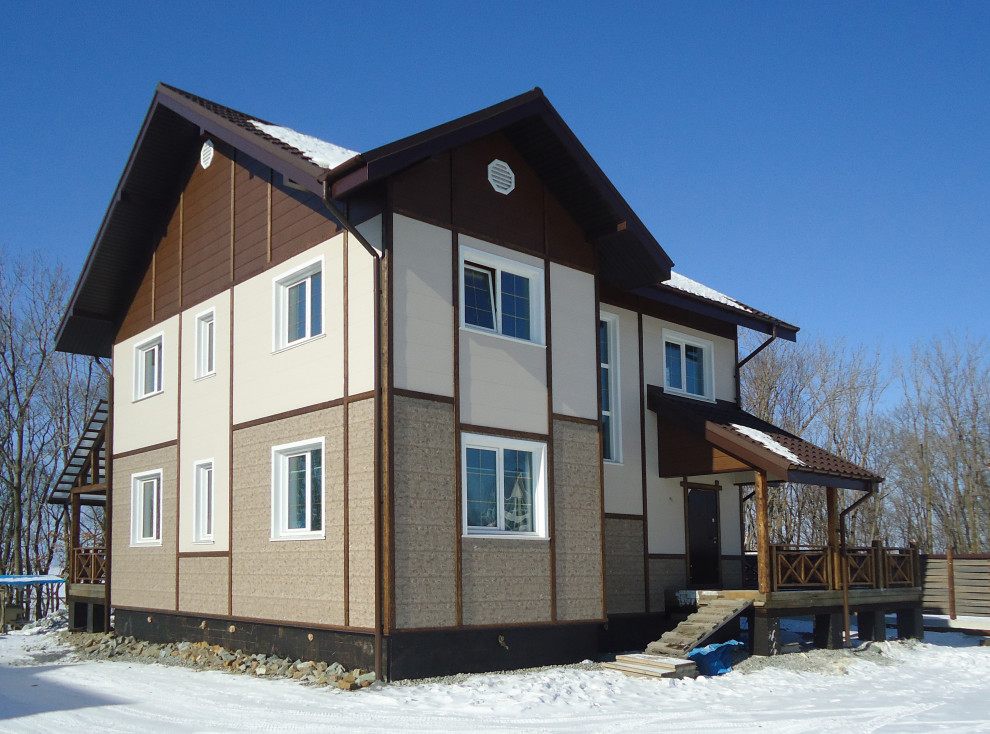 Отделка фасада дома на п. Де-Фриз