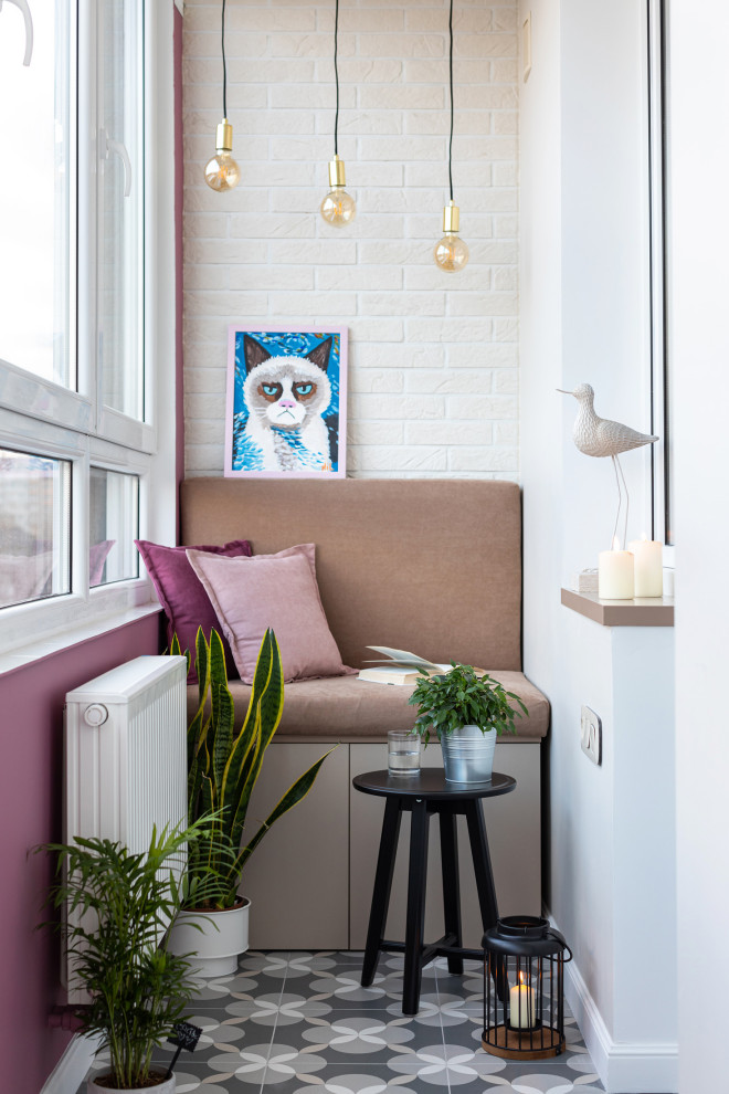 Квартира для молодой девушки