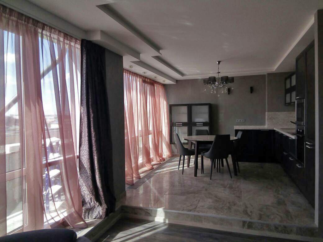 Обложка проекта: Мансарда в современном стиле.