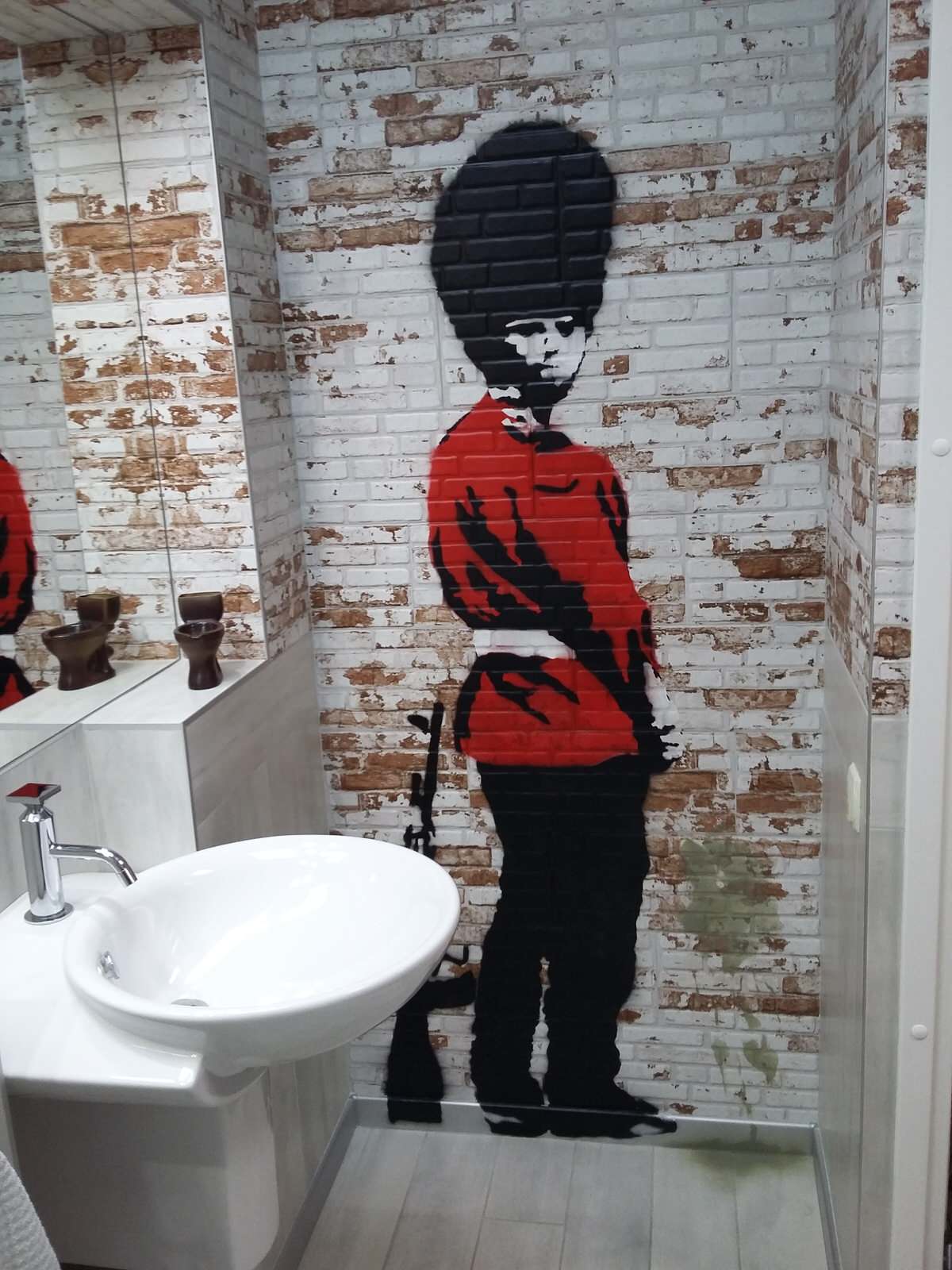 Фоновое изображение профиля tsunami adm