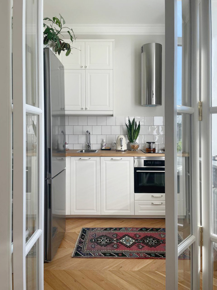 Обложка проекта: Квартира для музыканта на Патриарших прудах (ФОТО)