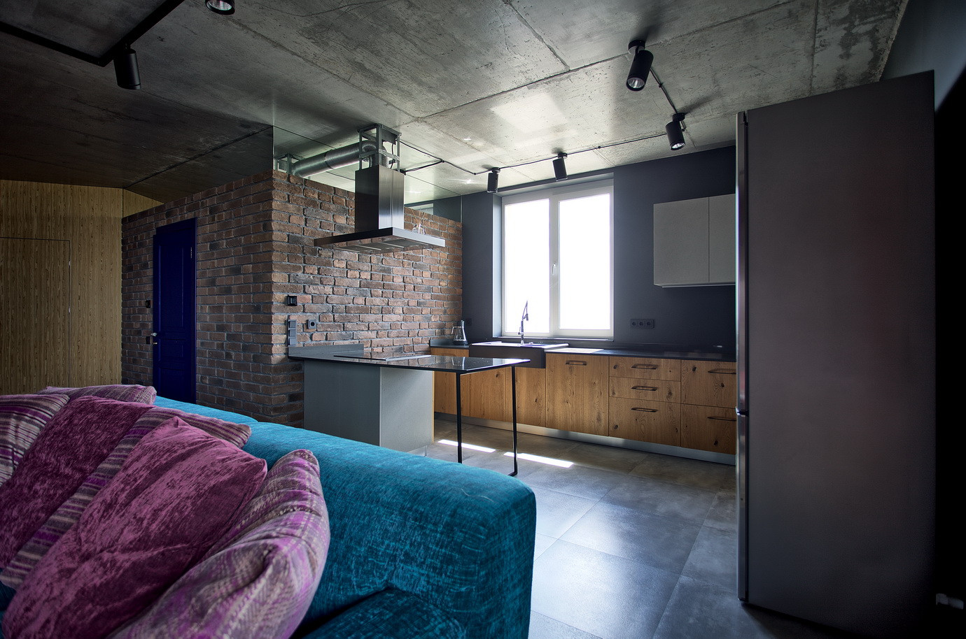 Кухня Solid Loft у Loft інтер’єрі