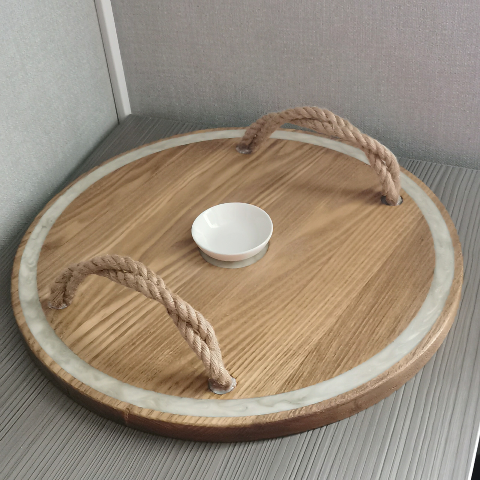 Обложка проекта: Сервировочный поднос