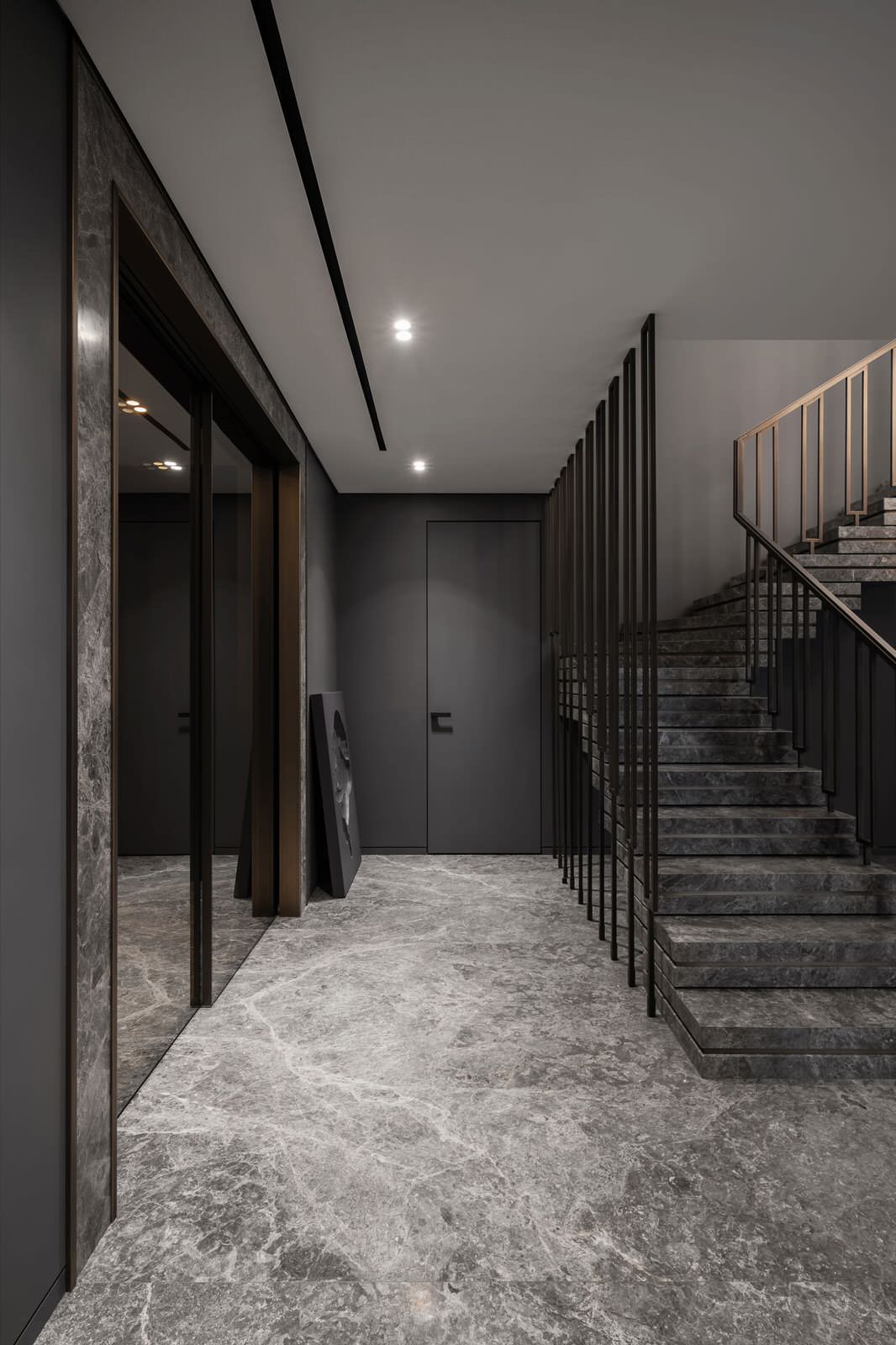 Triumph: eclectic style of stones & metals