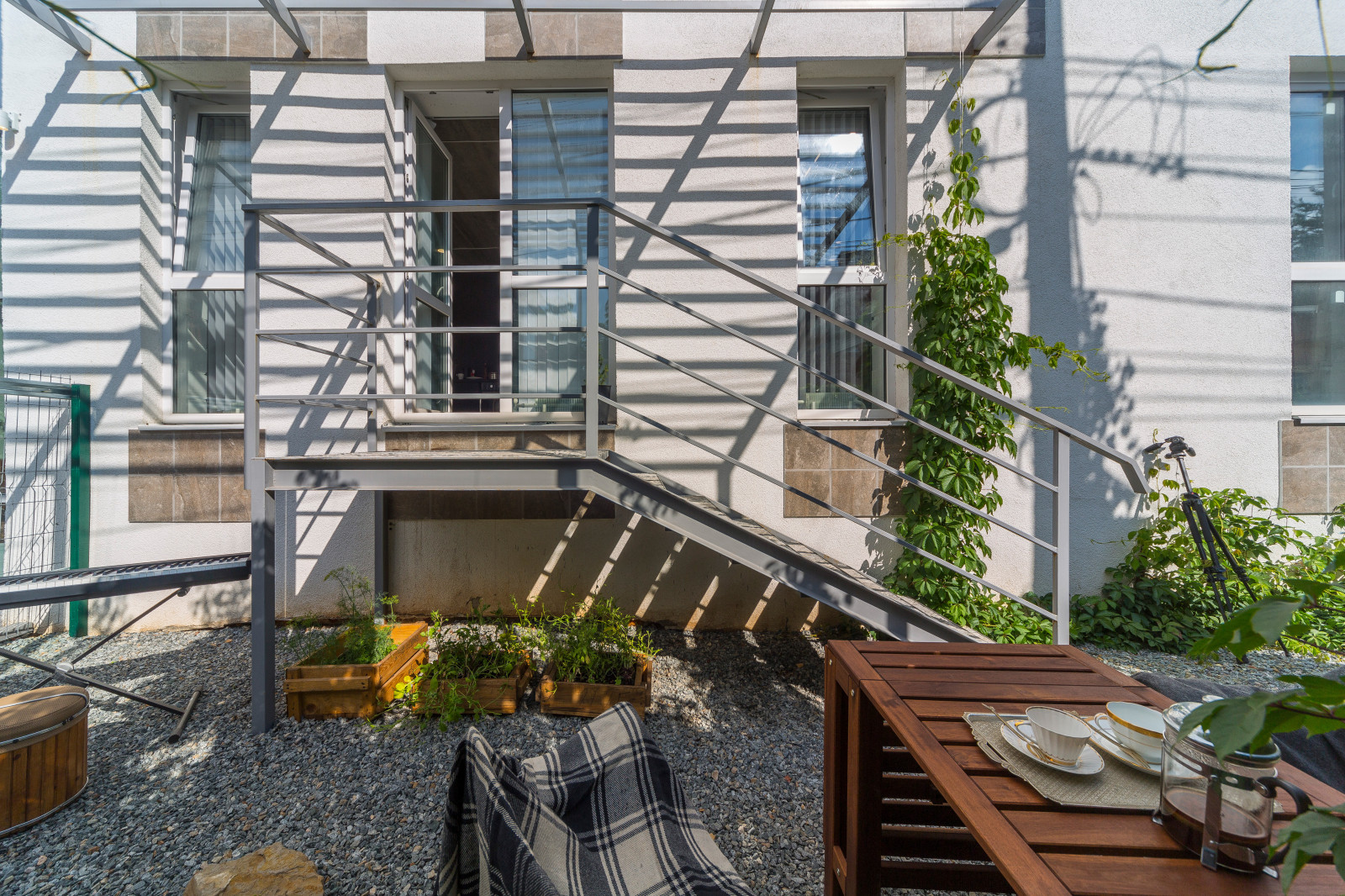 Обложка проекта: Квартира архитектора с садом и винтажной мебелью