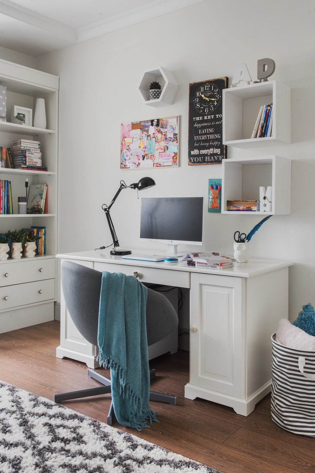 Комната модного блогера. Переделка. До и После. 14 м2