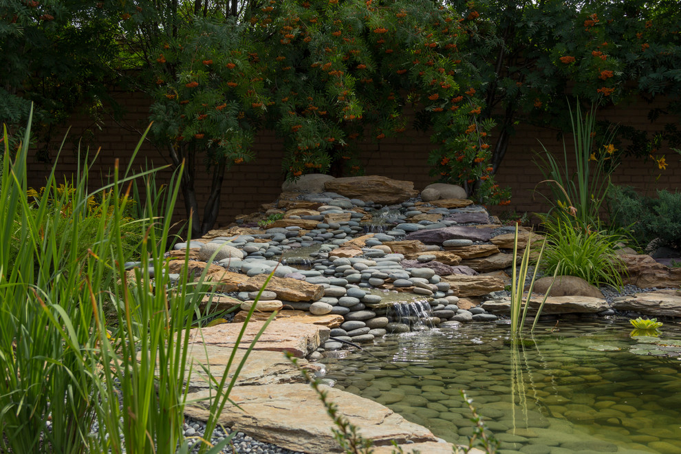 Декоративные водоёмы и ручьи