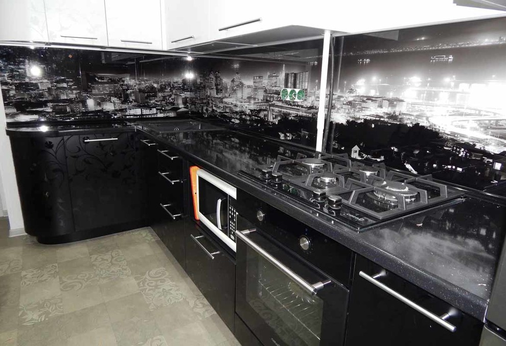 Кухни с фасадами из пластика