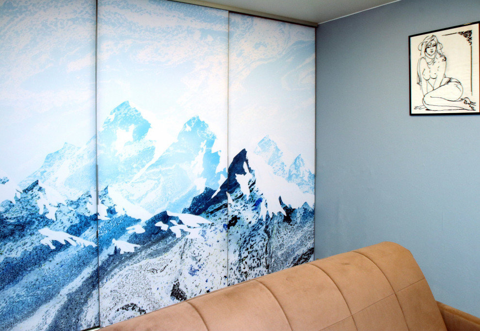 Текстильные двери-купе для встроенного шкафа 3,3х2,6м