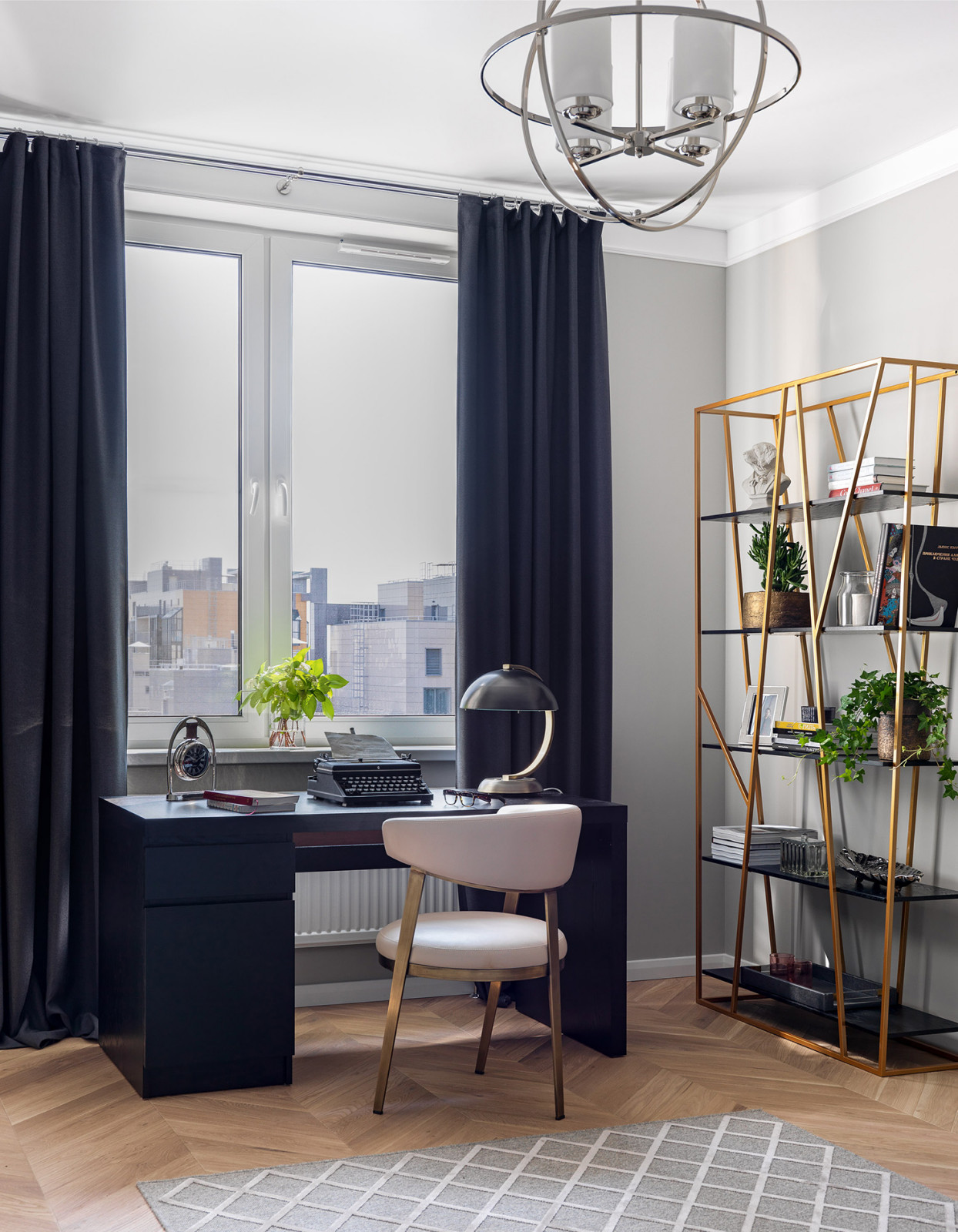 Arartment in Saint-Petersburg by TaupeHome